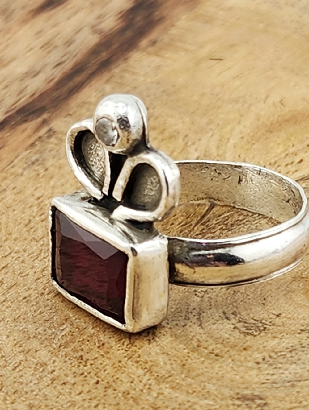 GARNET & CLEAR ZIRCONIA HANDMADE RING IN STERLING SILVER RECYCLED METAL SZ 6 - Picture 8 of 14